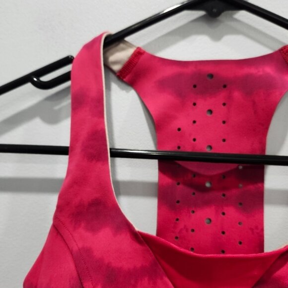 Lululemon lab Mesh Panels Train Bra *Medium Support B/C cup Weaves Dye Pink Drag - Picture 3 of 5